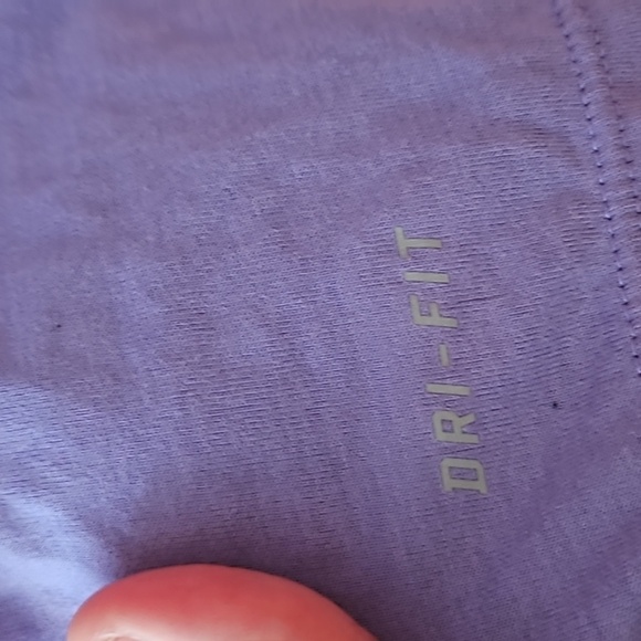 Nike lightweight raglan style hoodie. - Picture 3 of 8